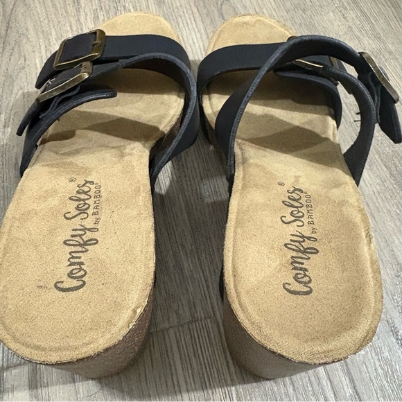 Comfy Soles By Bamboo Black Platform Wedge Sandals Buckle Sz 9 NEW Coastal - Picture 4 of 7